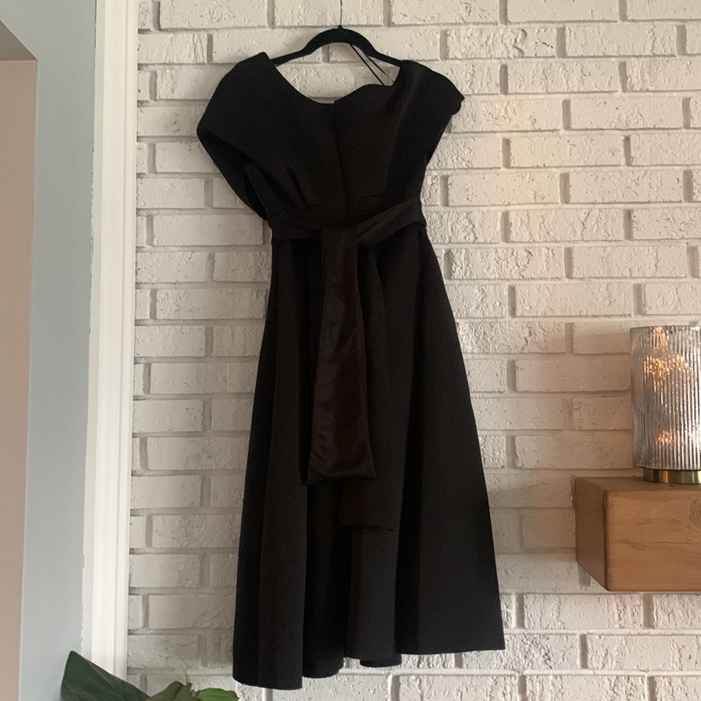 NWT ASOS FALLEN SHOULDER DRESS - Picture 4 of 9